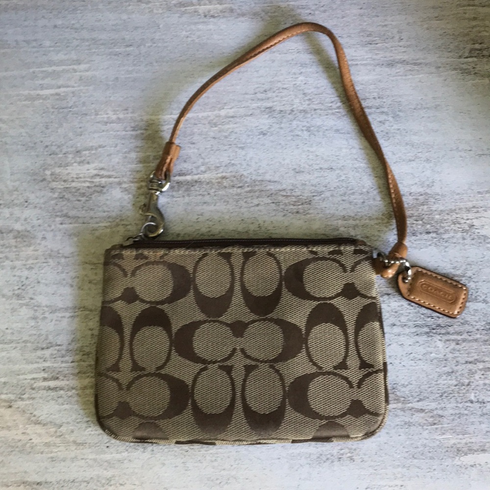 Coach Wallet - Picture 4 of 5